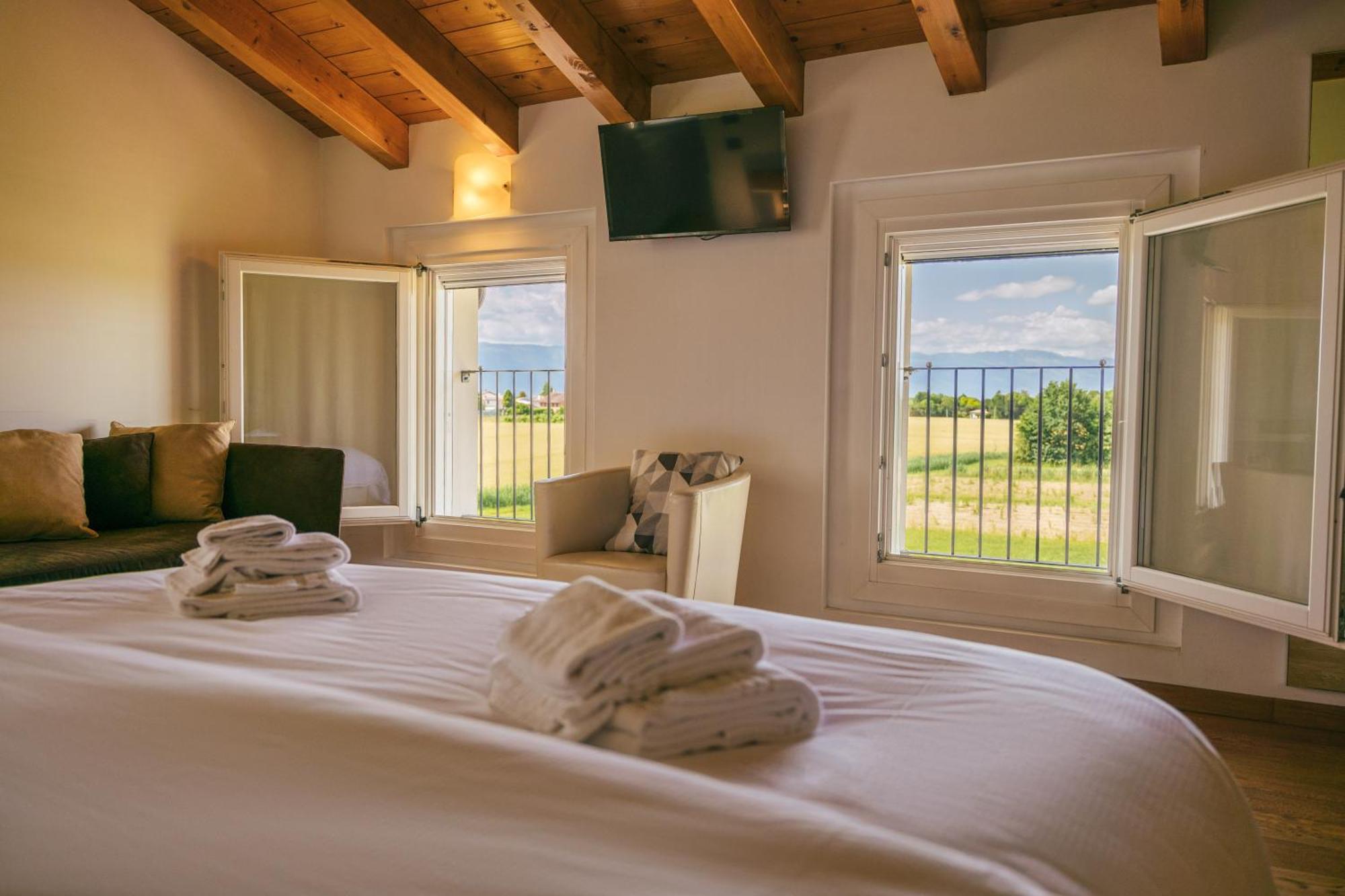 Agriturismo Podere Dell'Angelo Pasiano Di Pordenone Extérieur photo