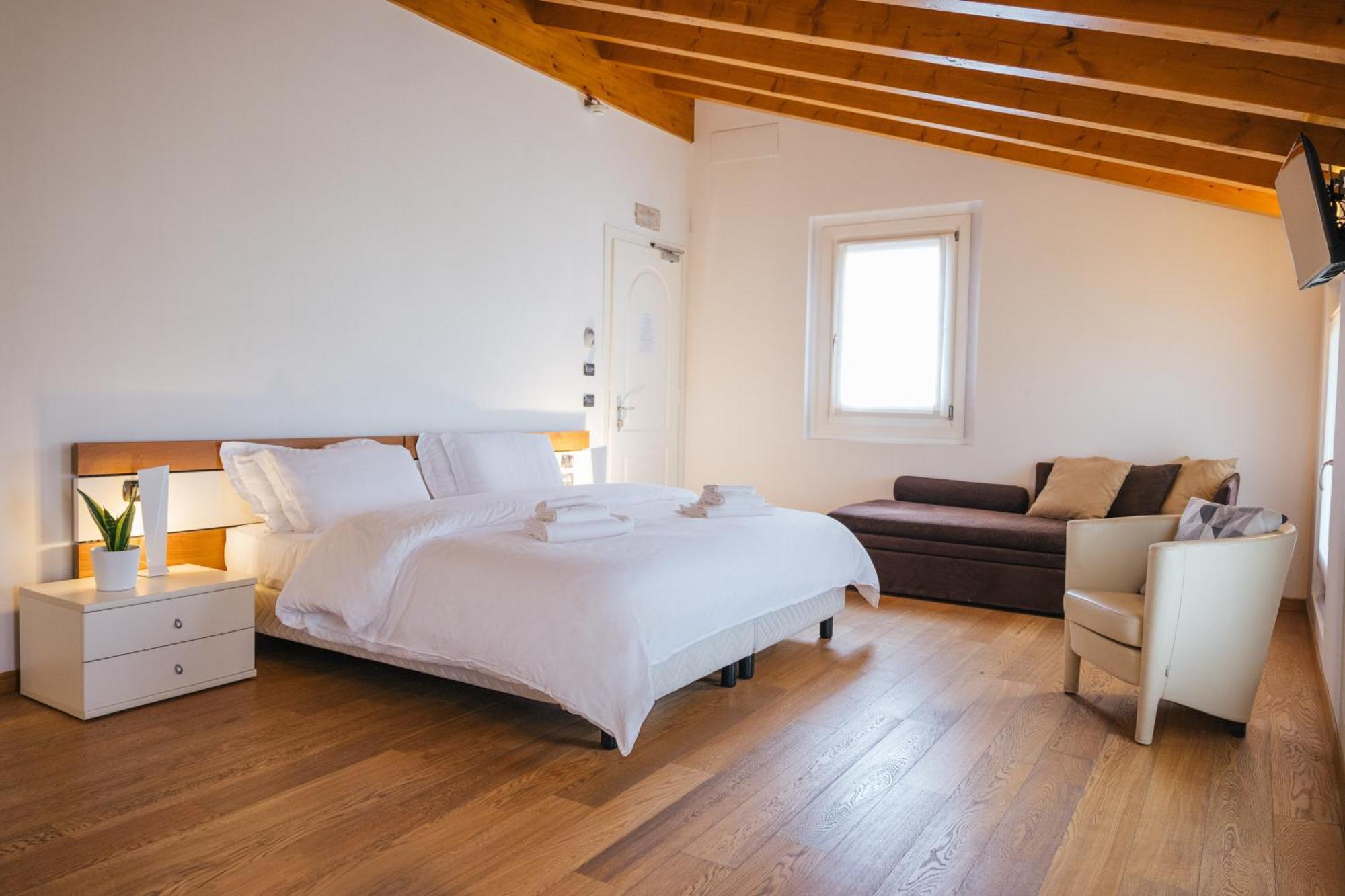 Agriturismo Podere Dell'Angelo Pasiano Di Pordenone Extérieur photo