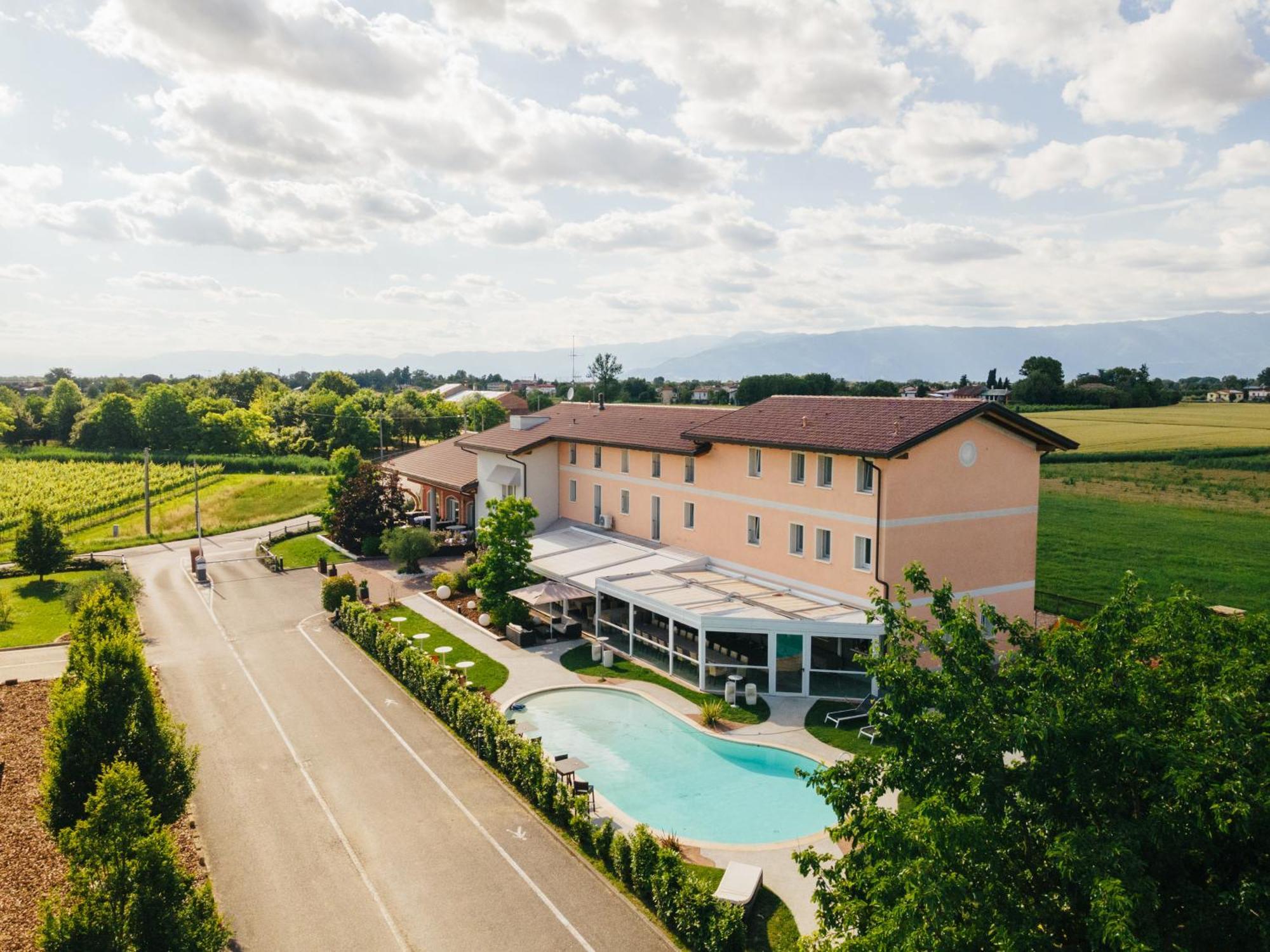 Agriturismo Podere Dell'Angelo Pasiano Di Pordenone Extérieur photo